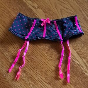 Victoria's Secret "Sexy Littke Things" Black Garter belt with Pink Accents